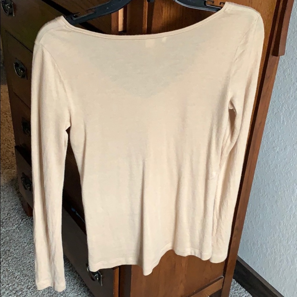 Lightweight sweaters - Picture 2 of 2